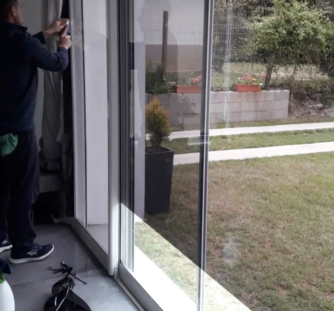 Instalacion de laminas para home y office