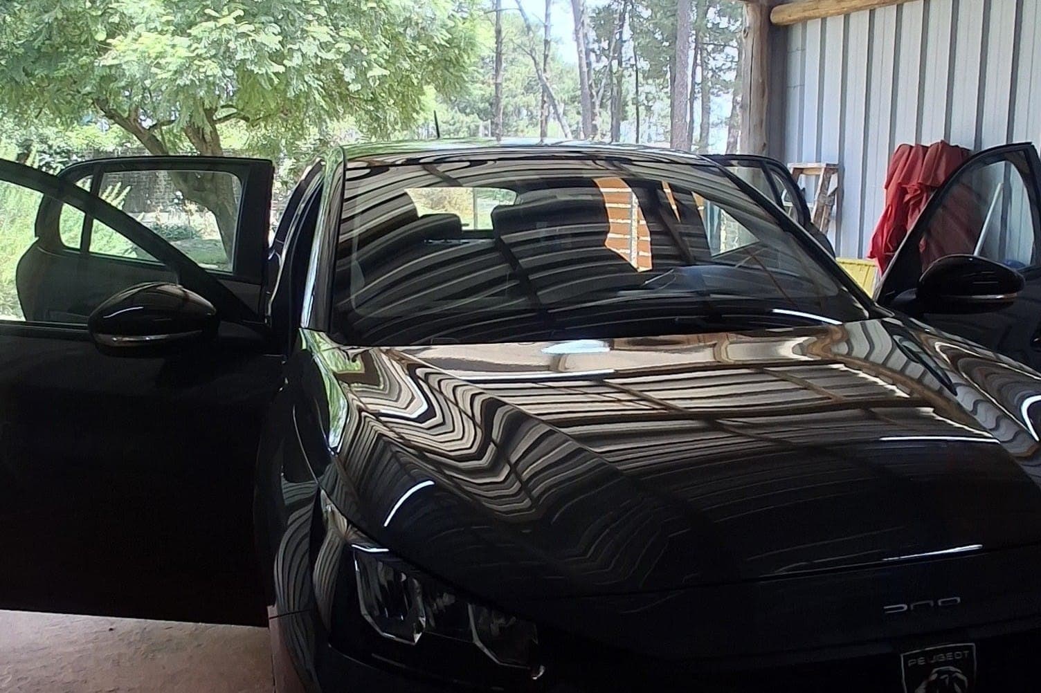 Trabajo de polarizado vehicular
